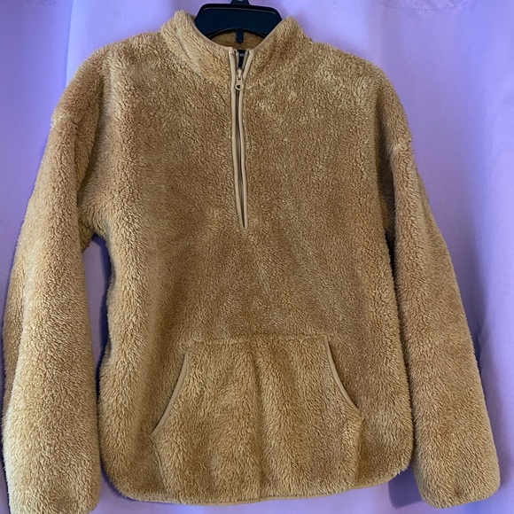 Forever 21 Tops - Tan sherpa hoodie